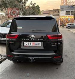 تويوتا لاندكروزر